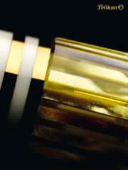 Pelikan Souveran Serisi M400 White Tortoiseshell Dolma Kalem