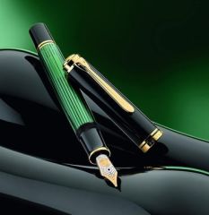 Pelikan Souveran M800 Yeşil Siyah Dolma Kalem M